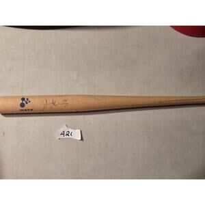 Louisville Slugger Meta Mini Bat | High-performance Composite Bat - Signed